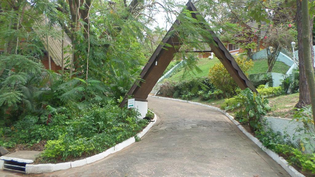 Pousada Estancia Das Flores - Sao Paulo — Fotos 1